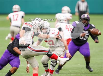 Thumbnail 2 in Lovejoy vs Everman (UIL 5A Division 2 Area) photogallery.