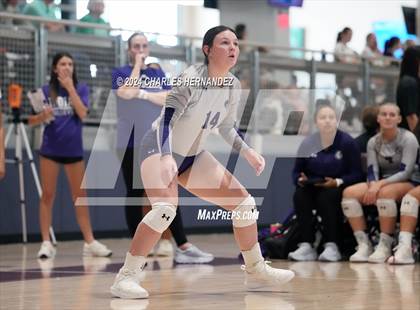 Thumbnail 1 in Port Neches-Groves vs. Madisonville (Legends Invitational) photogallery.