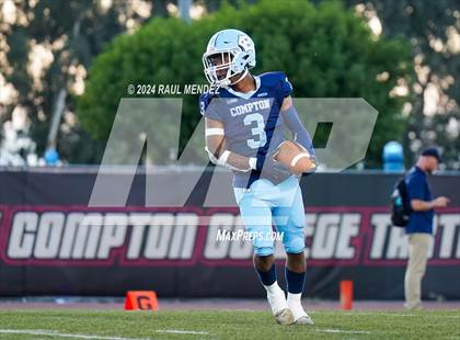 Thumbnail 2 in Cabrillo vs Compton (Compton College) photogallery.