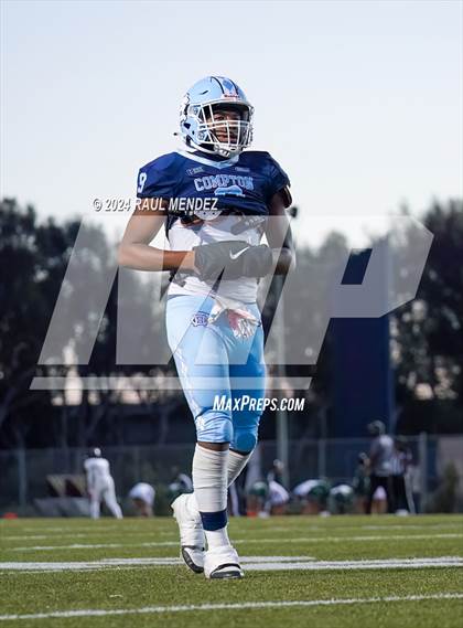 Thumbnail 1 in Cabrillo vs Compton (Compton College) photogallery.