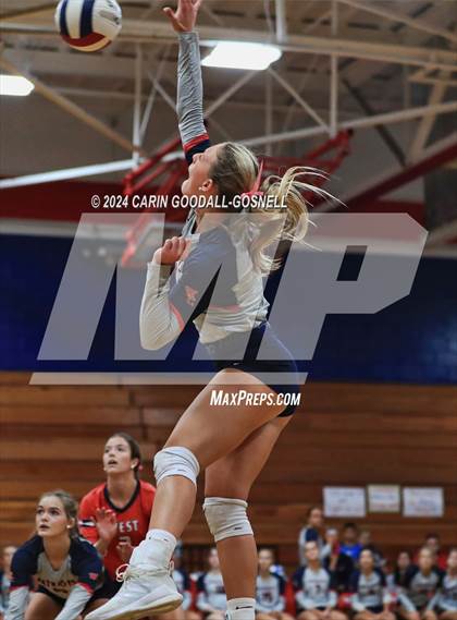 Thumbnail 2 in Scotland @ West Carteret (NCHSAA Round 3) photogallery.