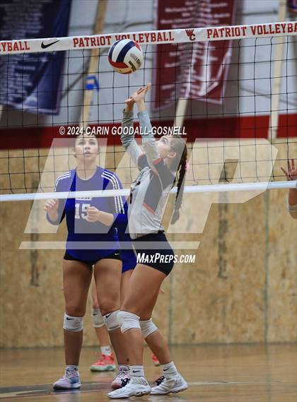 Thumbnail 2 in Scotland @ West Carteret (NCHSAA Round 3) photogallery.