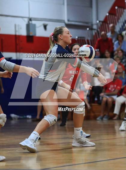 Thumbnail 2 in Scotland @ West Carteret (NCHSAA Round 3) photogallery.