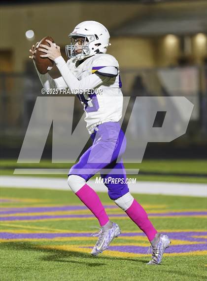 Thumbnail 3 in JV: Armwood @ Lennard photogallery.