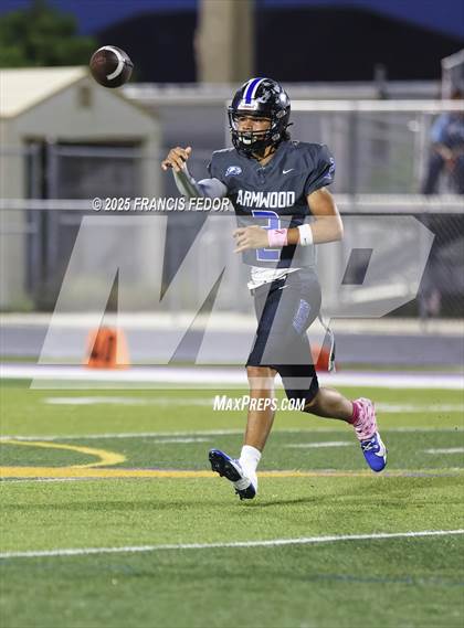 Thumbnail 2 in JV: Armwood @ Lennard photogallery.