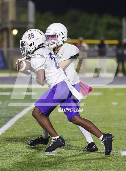 Thumbnail 2 in JV: Armwood @ Lennard photogallery.