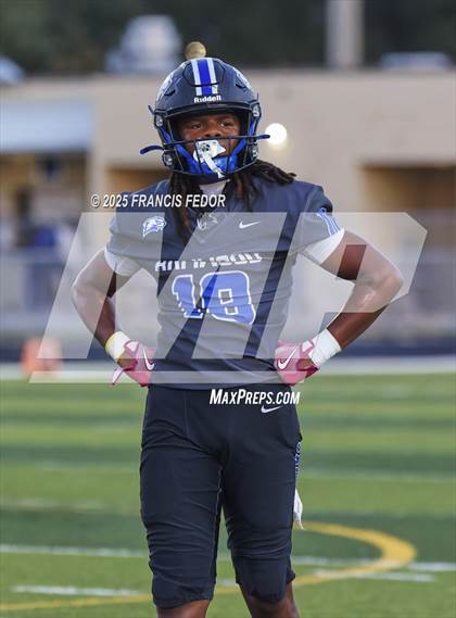 Thumbnail 3 in JV: Armwood @ Lennard photogallery.