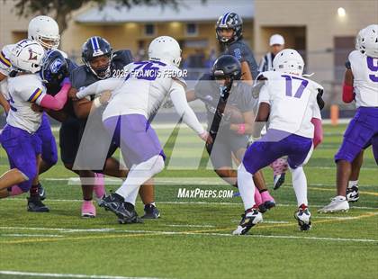 Thumbnail 1 in JV: Armwood @ Lennard photogallery.