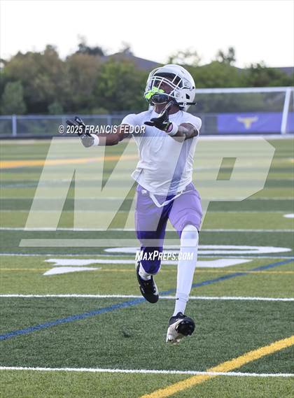 Thumbnail 1 in JV: Armwood @ Lennard photogallery.