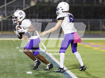 Thumbnail 1 in JV: Armwood @ Lennard photogallery.