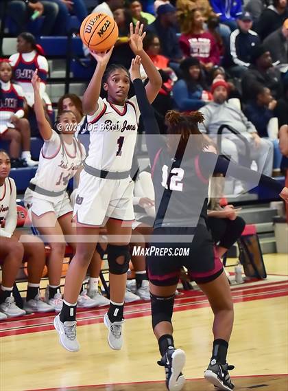 Thumbnail 1 in Sparkman @ Bob Jones photogallery.