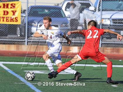 Thumbnail 3 in Pasadena vs. Point Loma (CIF SoCal Regional D3 Playoff) photogallery.