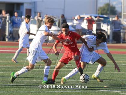Thumbnail 2 in Pasadena vs. Point Loma (CIF SoCal Regional D3 Playoff) photogallery.