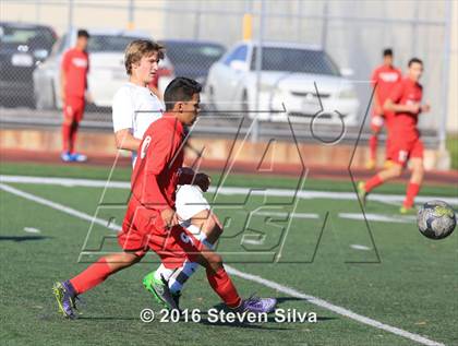 Thumbnail 2 in Pasadena vs. Point Loma (CIF SoCal Regional D3 Playoff) photogallery.