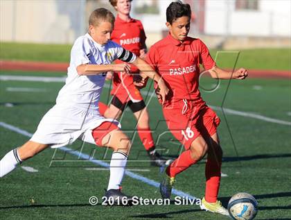 Thumbnail 3 in Pasadena vs. Point Loma (CIF SoCal Regional D3 Playoff) photogallery.