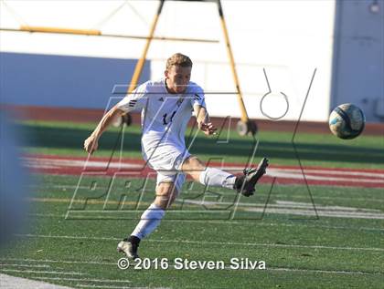 Thumbnail 1 in Pasadena vs. Point Loma (CIF SoCal Regional D3 Playoff) photogallery.
