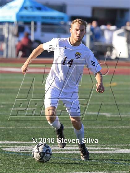 Thumbnail 1 in Pasadena vs. Point Loma (CIF SoCal Regional D3 Playoff) photogallery.