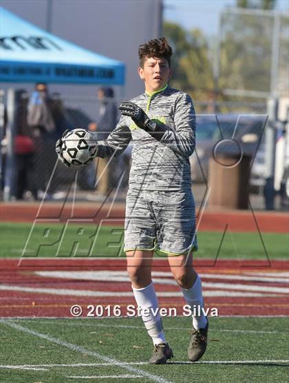 Thumbnail 3 in Pasadena vs. Point Loma (CIF SoCal Regional D3 Playoff) photogallery.
