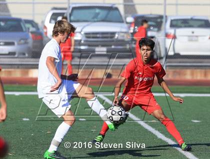 Thumbnail 3 in Pasadena vs. Point Loma (CIF SoCal Regional D3 Playoff) photogallery.