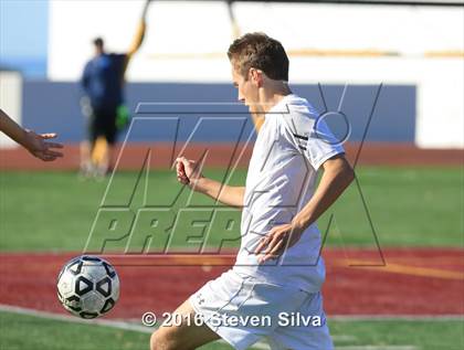 Thumbnail 3 in Pasadena vs. Point Loma (CIF SoCal Regional D3 Playoff) photogallery.