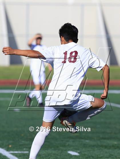Thumbnail 1 in Pasadena vs. Point Loma (CIF SoCal Regional D3 Playoff) photogallery.