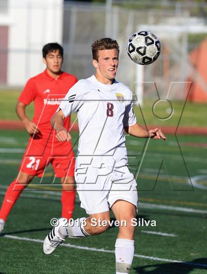 Thumbnail 2 in Pasadena vs. Point Loma (CIF SoCal Regional D3 Playoff) photogallery.