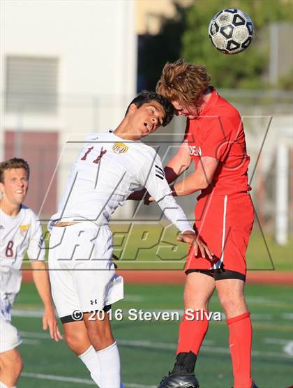 Thumbnail 3 in Pasadena vs. Point Loma (CIF SoCal Regional D3 Playoff) photogallery.