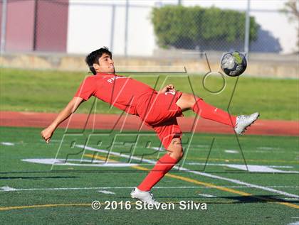 Thumbnail 2 in Pasadena vs. Point Loma (CIF SoCal Regional D3 Playoff) photogallery.