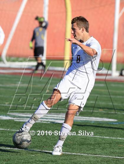 Thumbnail 1 in Pasadena vs. Point Loma (CIF SoCal Regional D3 Playoff) photogallery.