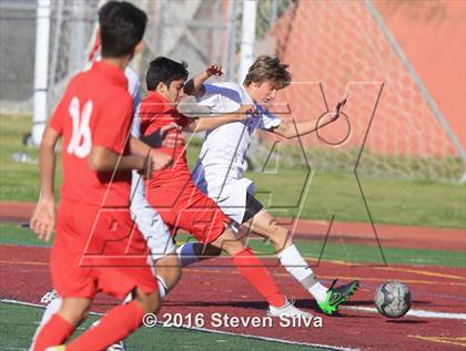Thumbnail 3 in Pasadena vs. Point Loma (CIF SoCal Regional D3 Playoff) photogallery.