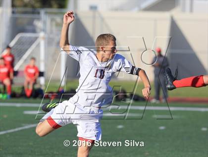 Thumbnail 3 in Pasadena vs. Point Loma (CIF SoCal Regional D3 Playoff) photogallery.