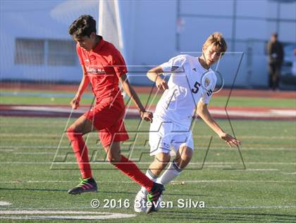 Thumbnail 3 in Pasadena vs. Point Loma (CIF SoCal Regional D3 Playoff) photogallery.