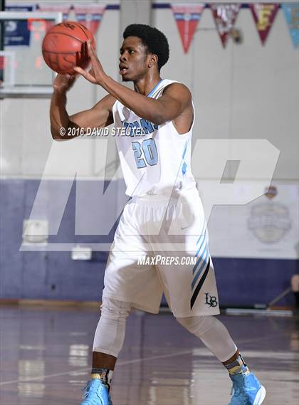Thumbnail 2 in Sacred Heart Cathedral Preparatory vs. Burbank (St. Hope Elite Classic) photogallery.