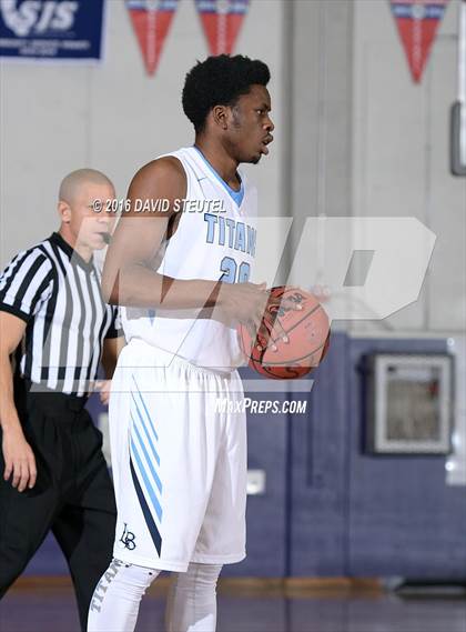 Thumbnail 3 in Sacred Heart Cathedral Preparatory vs. Burbank (St. Hope Elite Classic) photogallery.