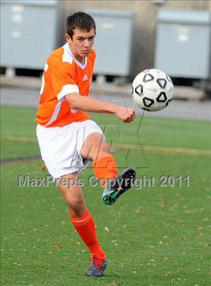 Thumbnail 2 in New Hope-Solebury vs Mercyhurst Prep (PIAA Class A Final) photogallery.