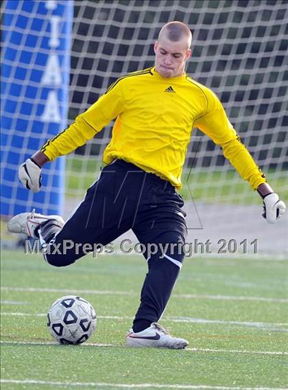 Thumbnail 1 in New Hope-Solebury vs Mercyhurst Prep (PIAA Class A Final) photogallery.