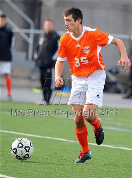 Thumbnail 2 in New Hope-Solebury vs Mercyhurst Prep (PIAA Class A Final) photogallery.