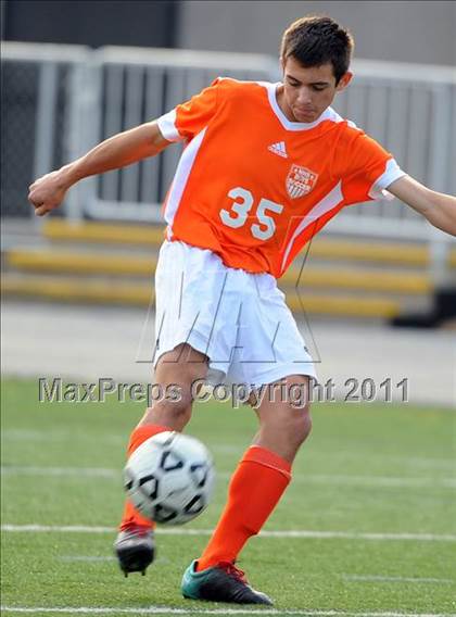 Thumbnail 2 in New Hope-Solebury vs Mercyhurst Prep (PIAA Class A Final) photogallery.