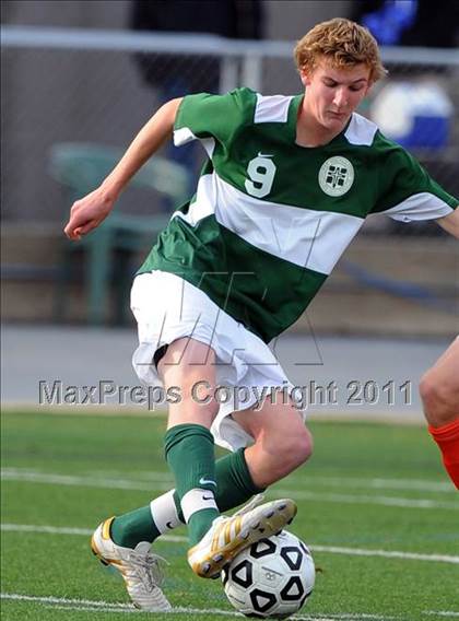 Thumbnail 2 in New Hope-Solebury vs Mercyhurst Prep (PIAA Class A Final) photogallery.