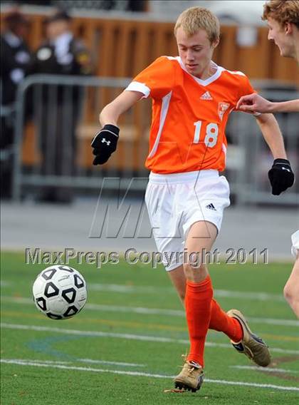 Thumbnail 2 in New Hope-Solebury vs Mercyhurst Prep (PIAA Class A Final) photogallery.