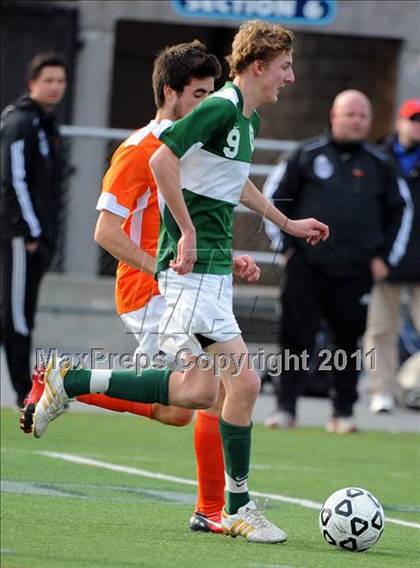 Thumbnail 3 in New Hope-Solebury vs Mercyhurst Prep (PIAA Class A Final) photogallery.