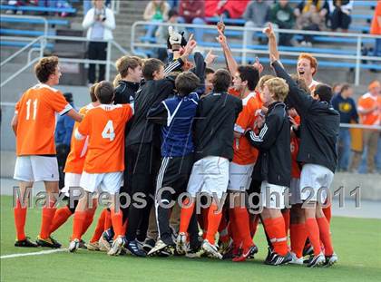 Thumbnail 3 in New Hope-Solebury vs Mercyhurst Prep (PIAA Class A Final) photogallery.