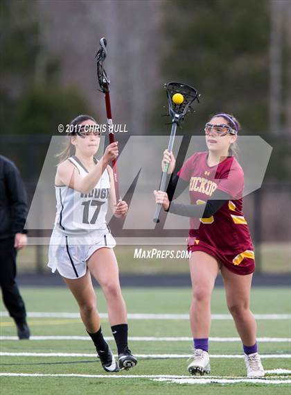 Thumbnail 1 in Hickory @ Hough photogallery.