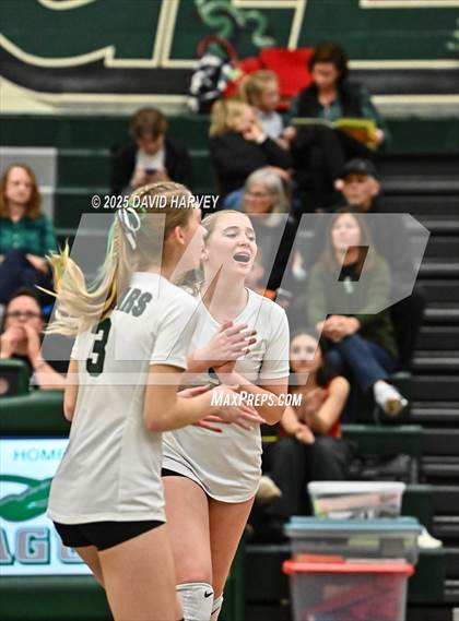 Thumbnail 1 in FR: Pomona @ D'Evelyn photogallery.