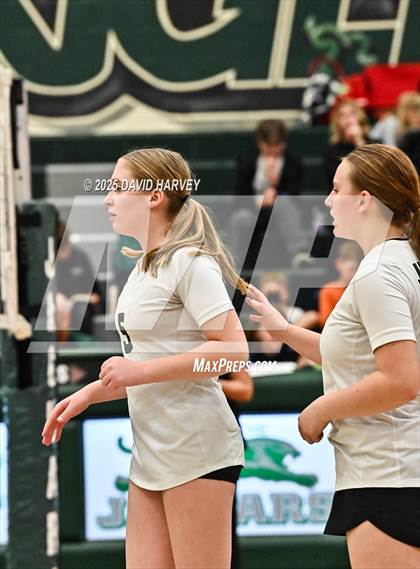 Thumbnail 3 in FR: Pomona @ D'Evelyn photogallery.