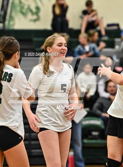 Thumbnail 2 in FR: Pomona @ D'Evelyn photogallery.