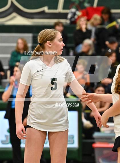 Thumbnail 2 in FR: Pomona @ D'Evelyn photogallery.