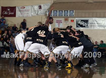 Thumbnail 1 in Bishop Verot vs Pembroke Pines (City of Palms Classic) photogallery.