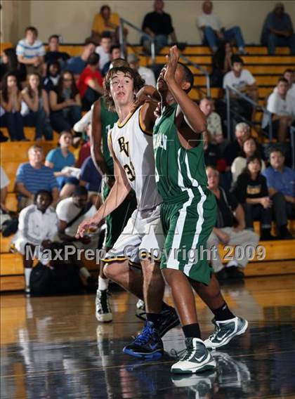 Thumbnail 3 in Bishop Verot vs Pembroke Pines (City of Palms Classic) photogallery.