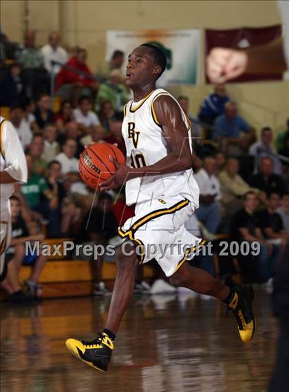 Thumbnail 1 in Bishop Verot vs Pembroke Pines (City of Palms Classic) photogallery.